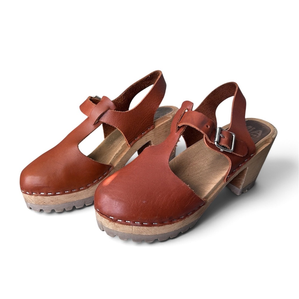 MIA Madeline Swedish Clogs Women 39 Cognac Leather T-Strap Wooden Platform Brown